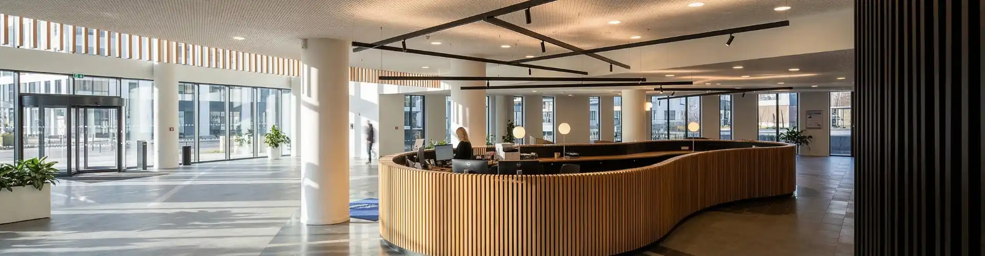 Vérification de la qualité de l'air avant occupation de la tour Möbius à Bruxelles