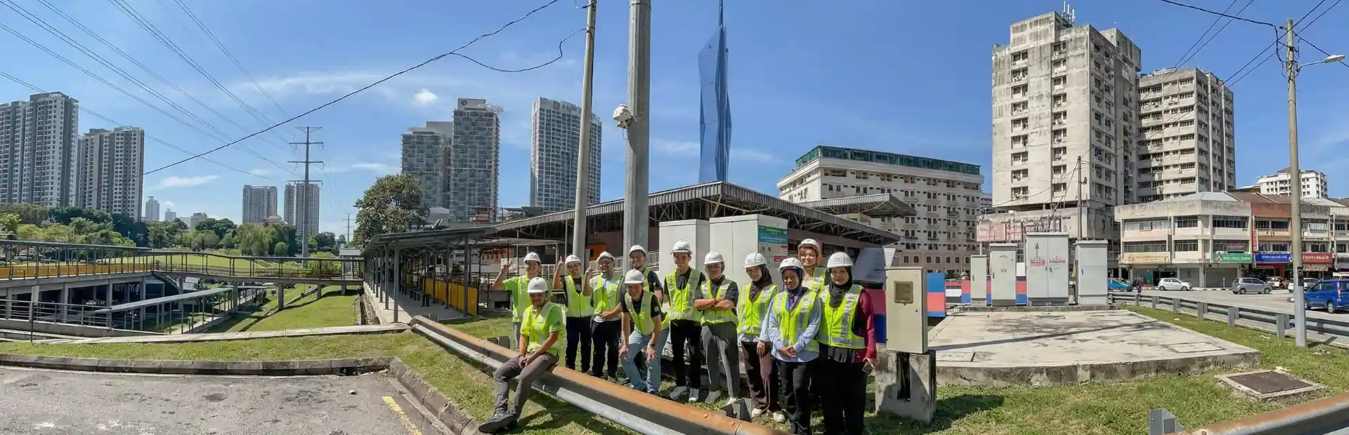 EDOTCO and Airscan Malaysia team on the SETARA Environmental Monitoring Project